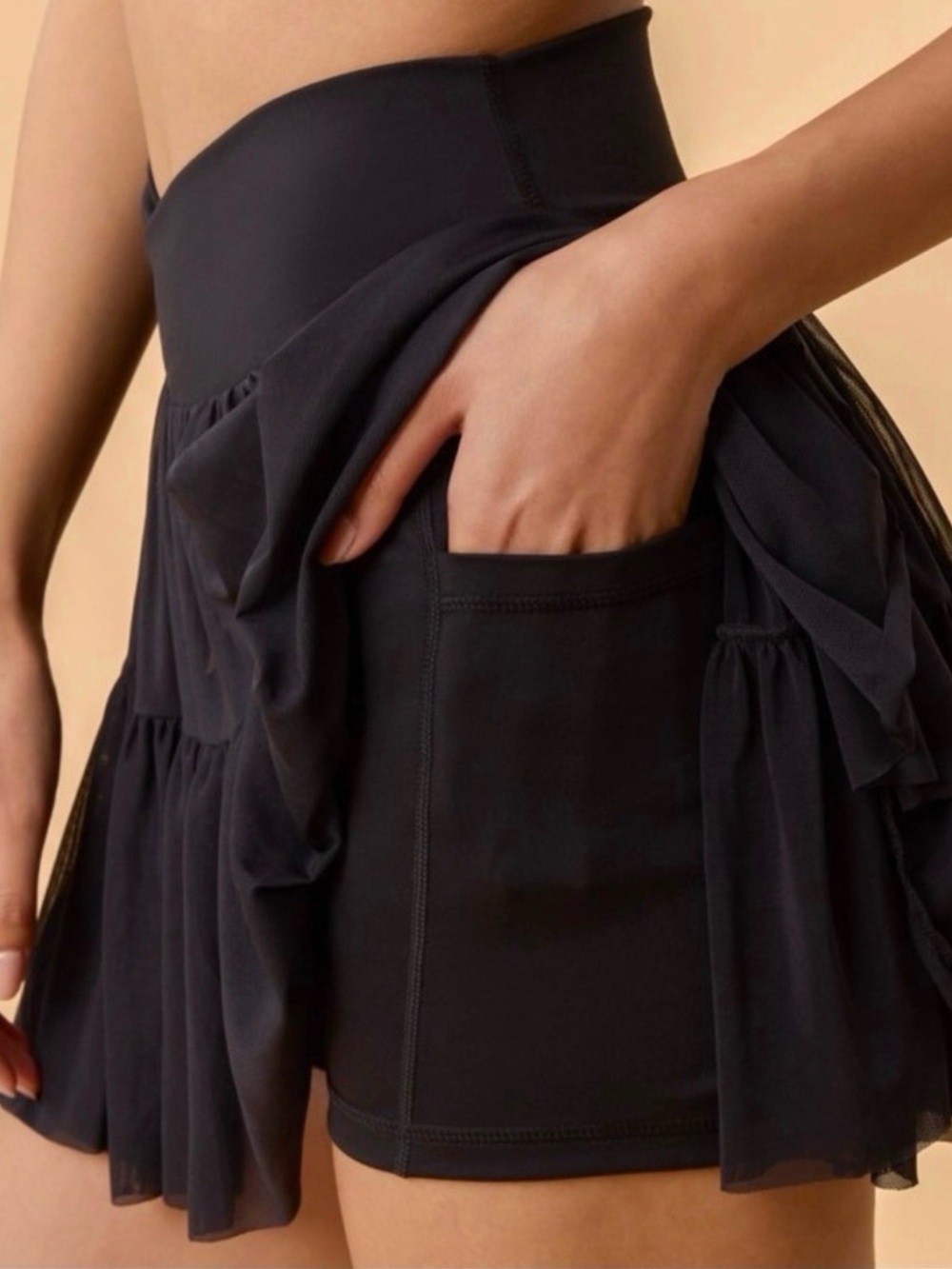 Blogilates Ballerina Cross-Over Waist Black Tiered Maxi Skort NWT - Picture 2 of 3